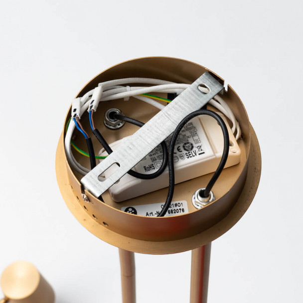 Luminaire géométrique et contemporain