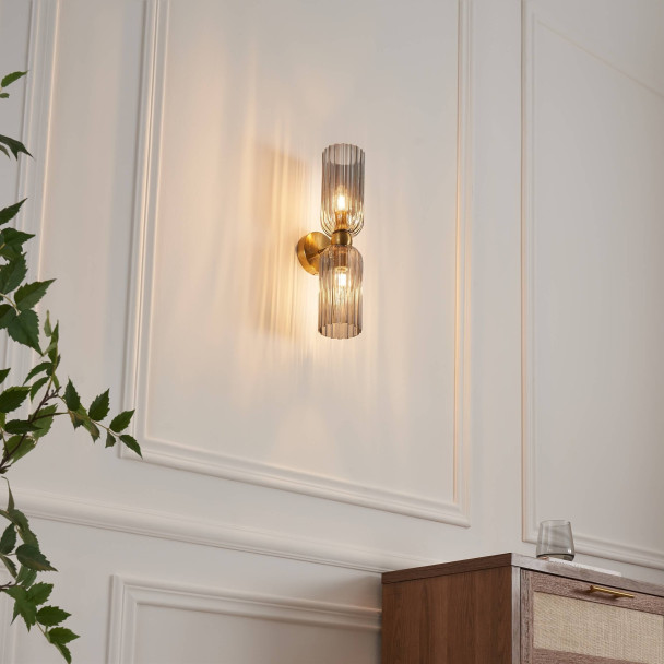 Grande applique double verre texturé fumé -...