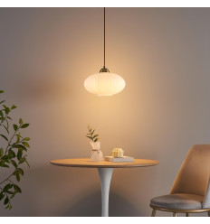 Suspension moderne dorée verre opal strié - Ambrine