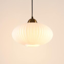 Suspension moderne dorée verre opal strié - Ambrine