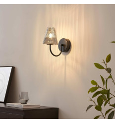 Applique contemporaine en verre fumé strié - Nindra
